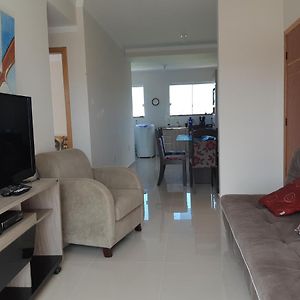 Apto 2 Dorm A 750M Da Praia